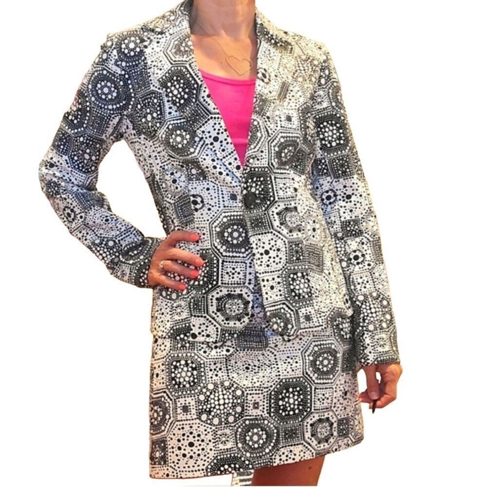 TRINA TURK BLACK & WHITE SKIRTSUIT SIZE 2